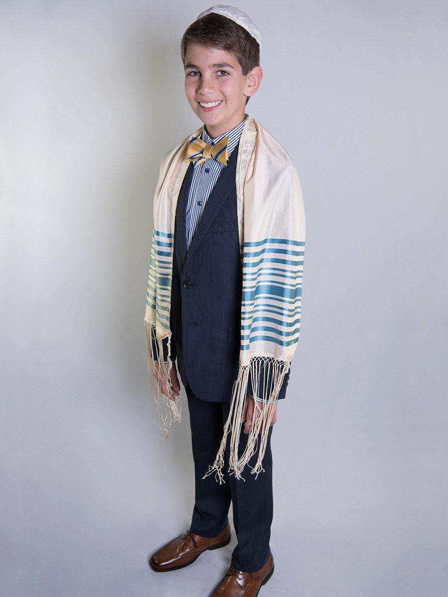 Choosing a Great Bar Mitzvah Suit