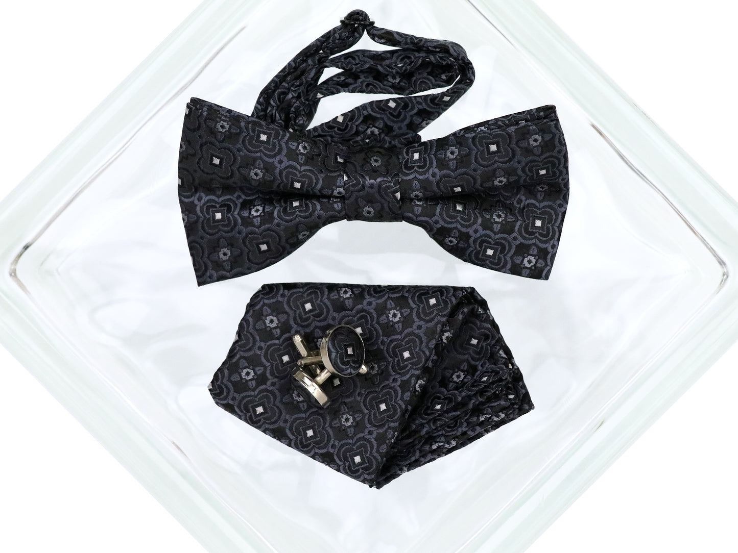 Heritage House 38094 Young Men's Bow Tie Set - Medallion - Black/Grey