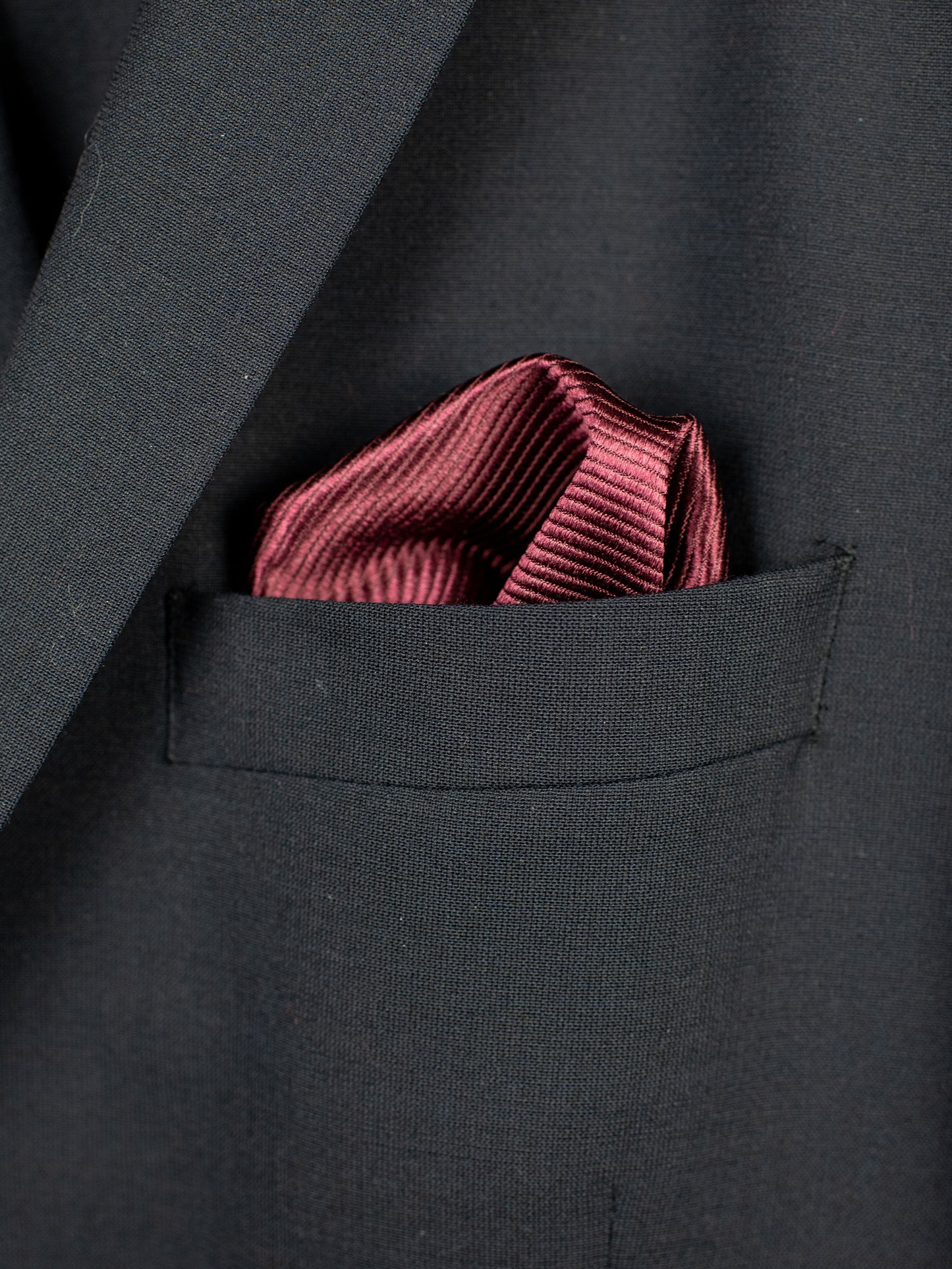 Heritage House Pocket Square 34760PS - Tonal Stripe - Burgundy